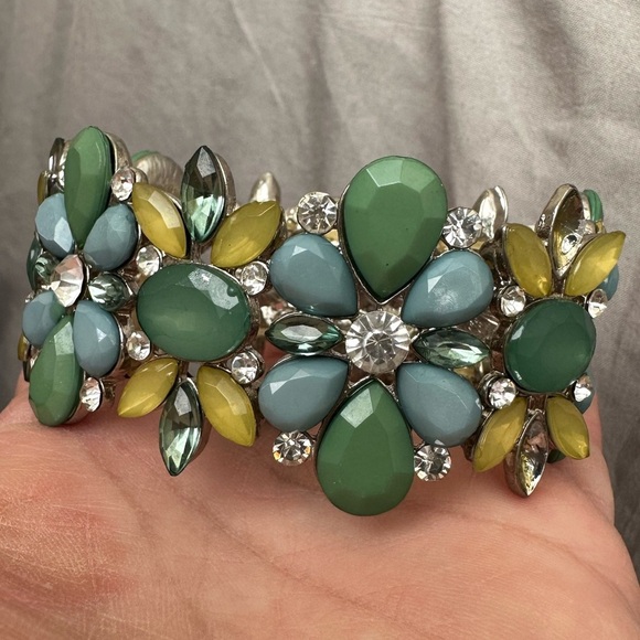 Floral enamel Bracelet rhinestones spring colors - Picture 5 of 5